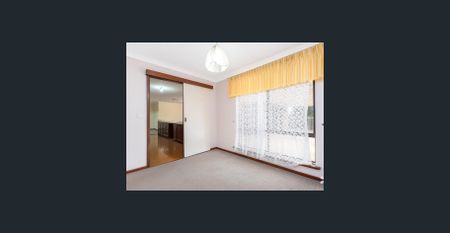 Perfect Family Home - Photo 2