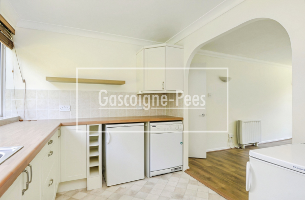 Boxgrove Avenue, Guildford GU1 - Photo 1