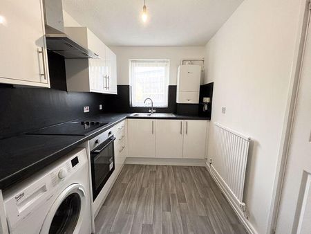 2 bedroom apartment to rent - Photo 5