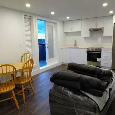 2 Bed 1 Bath Laneway - Photo 4