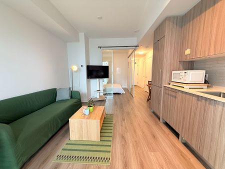 For Lease - 4130 Parkside Village Drive Unit# 1709, Mississauga, Ontario - Photo 2