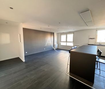 Location Appartement 3 pièces 70m² - Photo 1