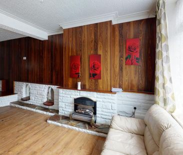 3 bedroom terraced house to rent - Photo 3