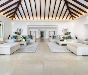 6 bedroom luxury Villa for rent in Marbella, Spain - Photo 3