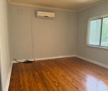 Family Home in Yagoona - Photo 6