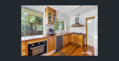 Modern Family Living in a Prime Doncaster East Location - Photo 5