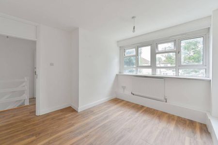 3 bedroom maisonette to rent - Photo 3