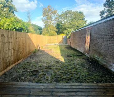 Raynham Road, Bury St. Edmunds - Photo 1