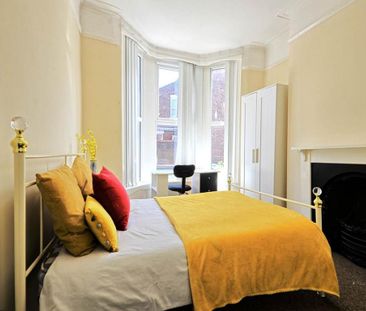 3 bedroom terraced house to rent - Photo 2