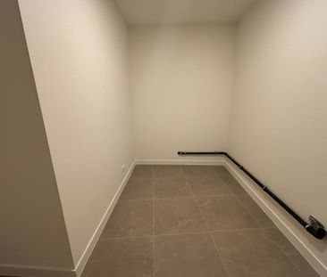 Appartement met een opp. van 100m² gelegen in centrum Kermt - Photo 4