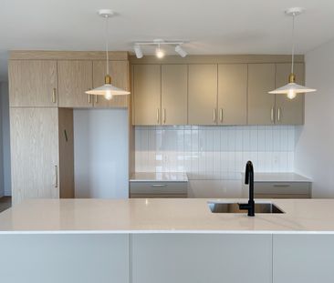 4.5 NEUF - DISPONIBLE MAINTENANT - Photo 1