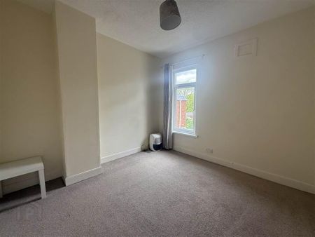 52 Milfort Avenue, Belfast, BT17 9BJ - Photo 3