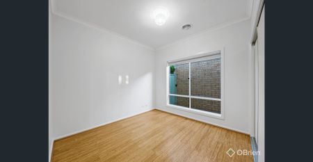 Great Location | Recently Refreshed | Zoned Refrigerated Cooling & Heating - Photo 3