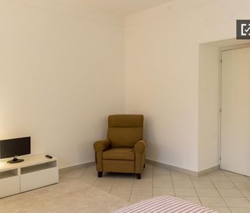 rome, Lazio 00179 - Photo 4