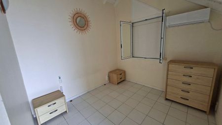 Location Appartement 2 pièces 65m² - Photo 3