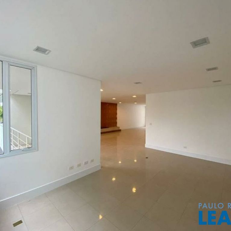 Casa Assobradada - Foto 1