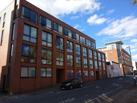 1 Bed Flat, George Street, B3 - Photo 4