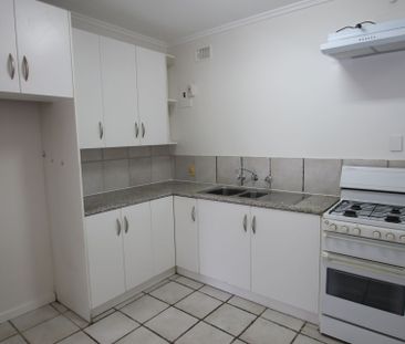 24/150 Childers Street Street, North Adelaide - Photo 2