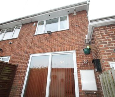 2 bedroom house to rent - Photo 2