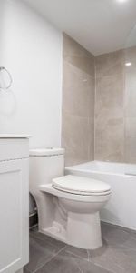 1 MOIS GRATUIT – Studio et 1 Ch. à 2 pas des Universités à louer Montreal - appartement / logement - Photo 3