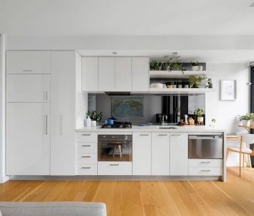 Stylish City Living in Prime South Melbourne Location - Photo 6