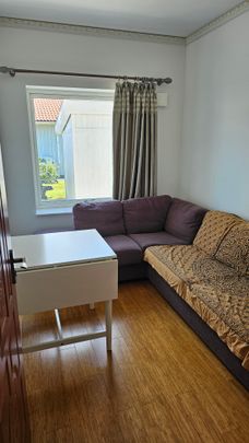 Vildrosvägen, Örsundsbro - Foto 1