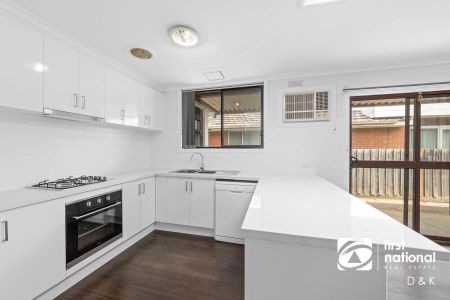 Superb Location! - Photo 5