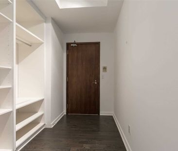 For Lease - 438 Richmond Street Unit# 215, Toronto, Ontario - Photo 1