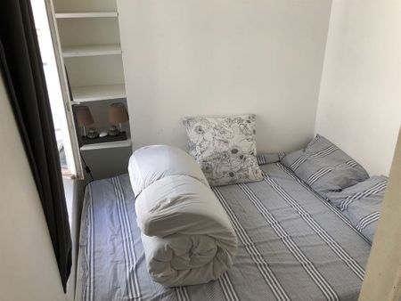 Location Appartement 3 pièces 70m² PARIS 10ème - Photo 3