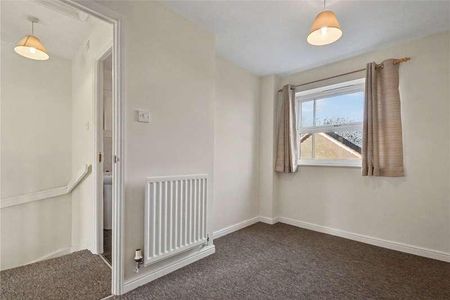 Grove Field, Worcester, Worcestershire, WR4 - Photo 3