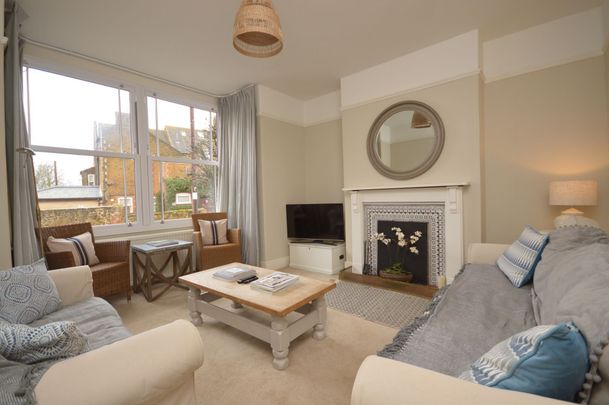 Hunstanton - Photo 1