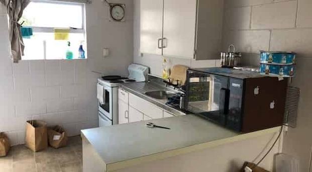 One Bedroom Flat, Close to University - Photo 1