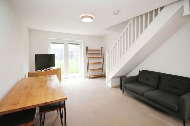 2 bedroom semi-detached house to rent - Photo 1