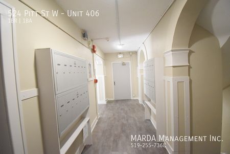 BEAUTIFULLY RENOVATED 1 BEDROOM/1 BATH UNIT + HYDRO - Photo 4