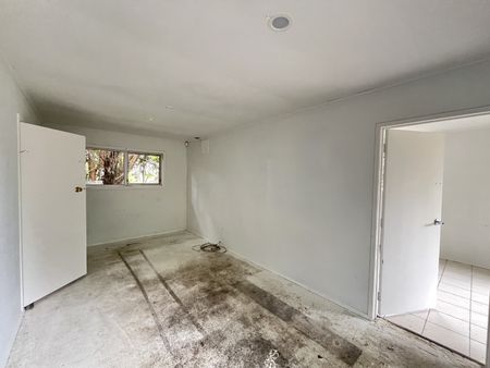 Property Management11 Kilcar Place, Massey - House for Rent - Photo 2