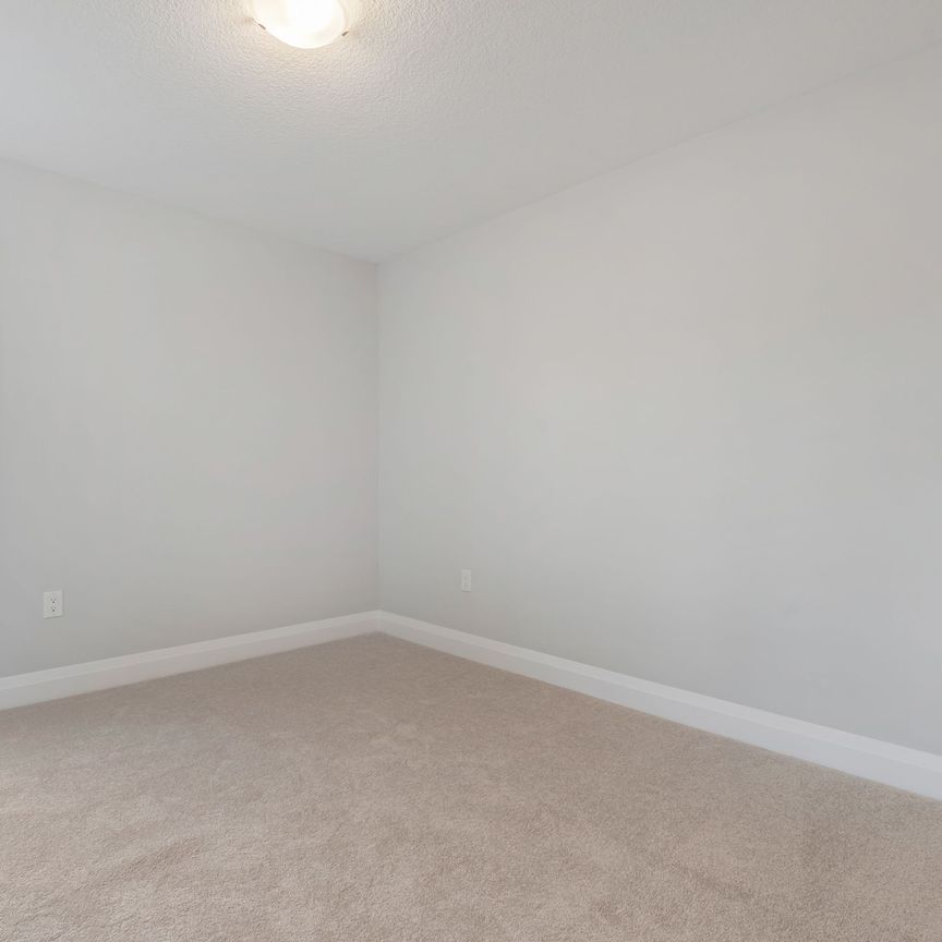 For Lease - 35 WELLSPRING Way, Pelham, Ontario - Photo 1