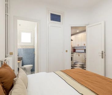 Carrer de Balmes, Barcelona, Catalonia 08006 - Photo 4