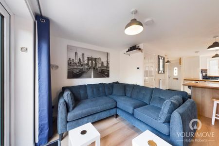 2 bedroom house to rent - Photo 2