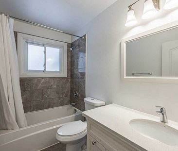 For Lease - 525 Dynes Road, Burlington, Ontario - Photo 6