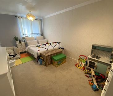 2 Bed Terraced House, Cunard Close, M13 - Photo 3