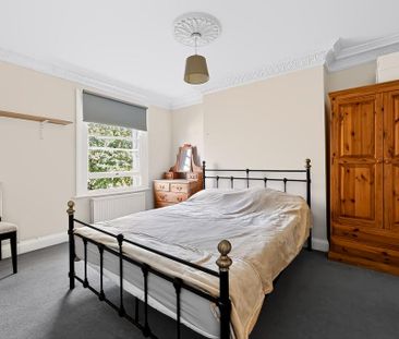 2 bedroom maisonette to rent - Photo 6
