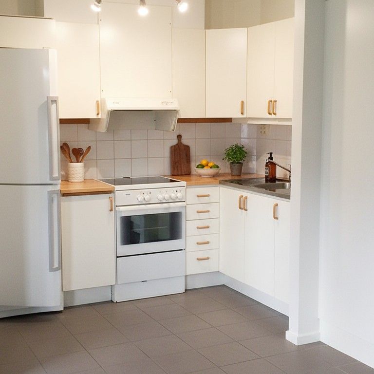 Solberga: Etta i markplan - Photo 1