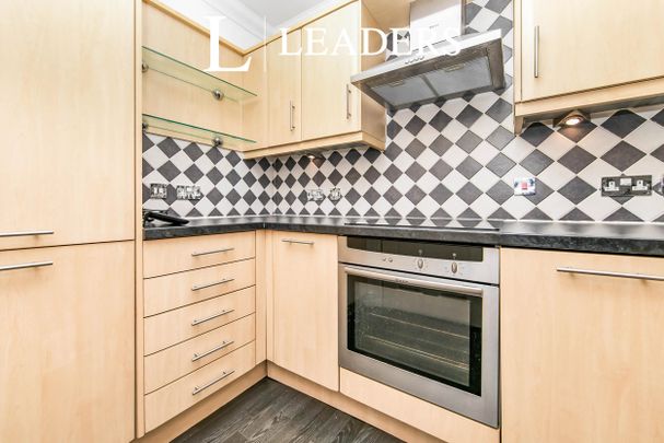 2 bedroom apartment to rent Crossley View, Marine Parade East, Clacton-on-Sea, CO15 - Photo 1