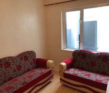 4 bedroom house to rent - Photo 1