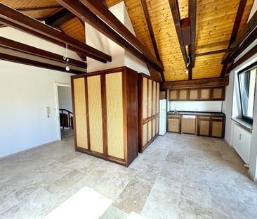 Ateliercharakter: Garconniere mit großem Balkon im 2.OG ohne Lift - Photo 6