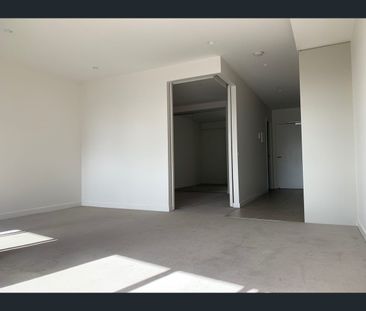 605/4 Acacia Place, Abbotsford, Vic 3067 - Photo 3