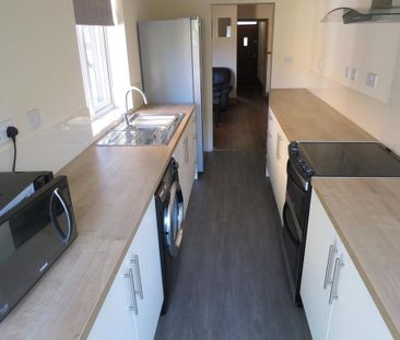 4 bedroom house to rent - Photo 6