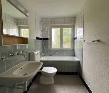 Helle und grosszügige Wohnung an zentraler Lage zu vermieten! - Foto 3
