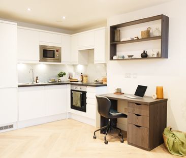 Apt 301, Churchill House Residence - Photo 1