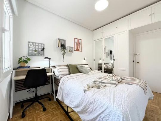 Calle Pedro Heredia, Madrid, Community of Madrid 28028 - Foto 1